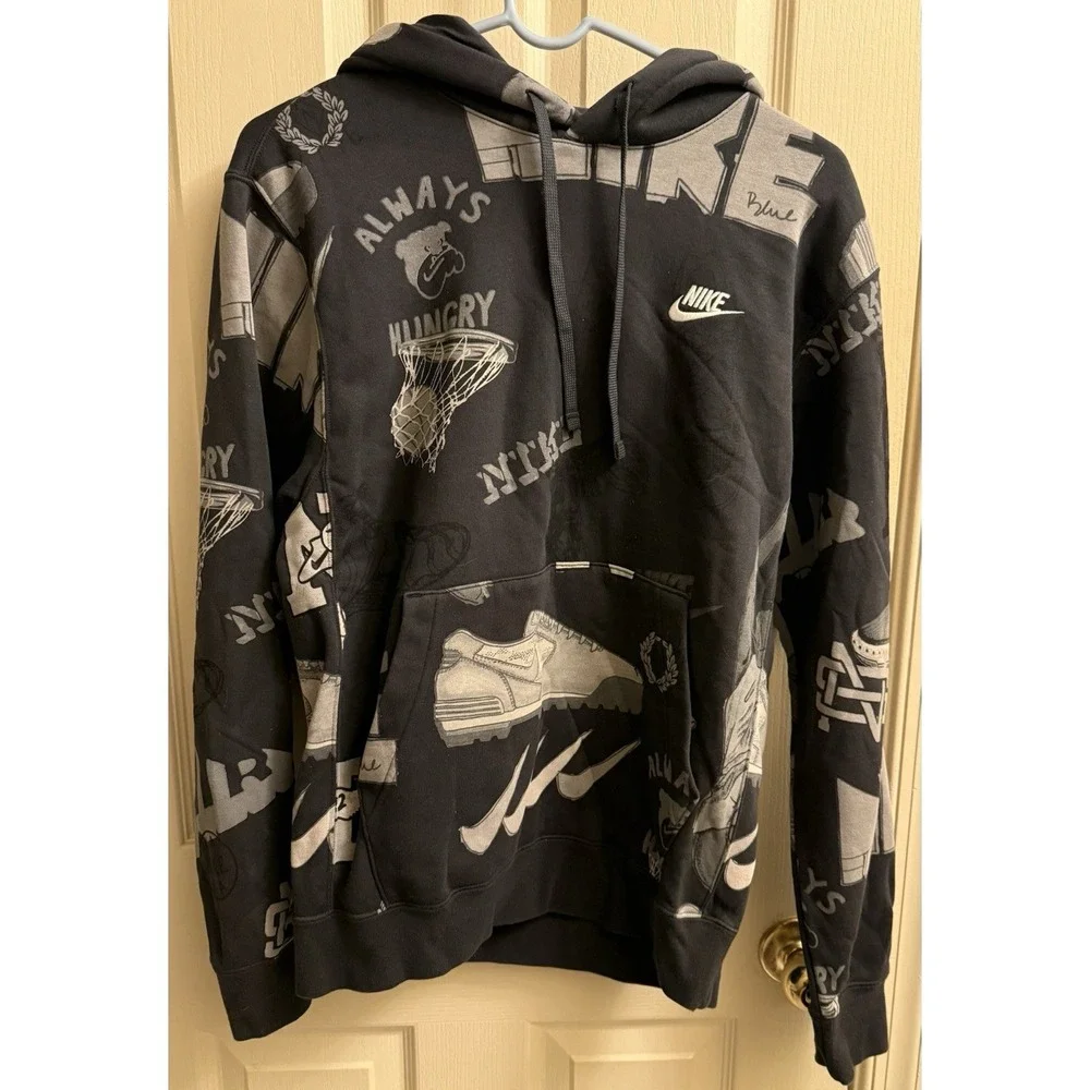 Nike Mens Hoodie Small Bold School‎ Sportswear Club Fleece Casual Black